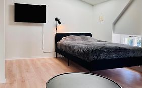 Studio Głogowska - MTP - Targi - A2 - 24h self check-in